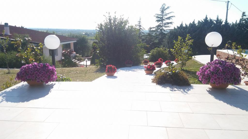B&B Villa Lena Turi Bagian luar foto